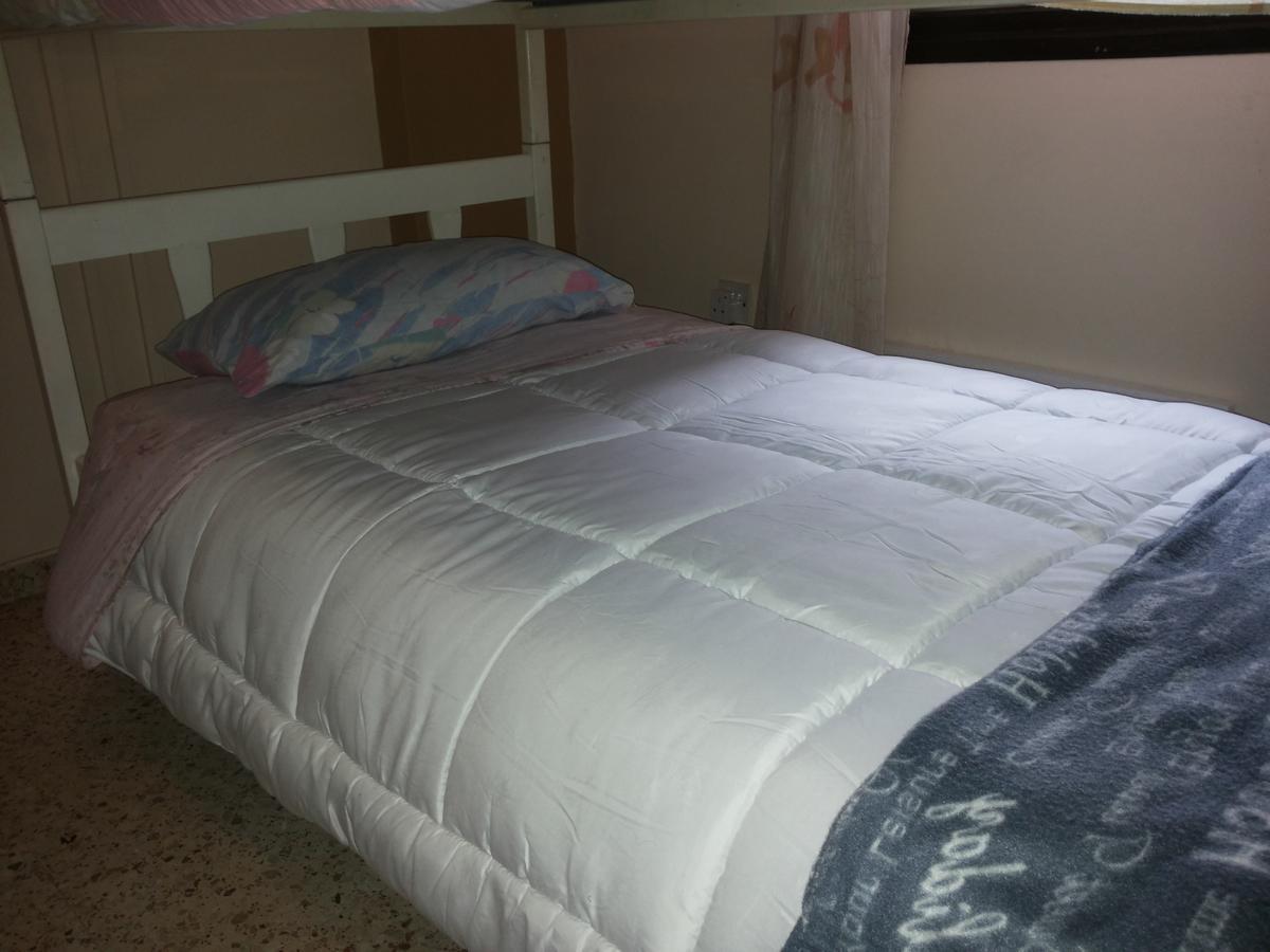 Costas Hostel Action Tseri エクステリア 写真